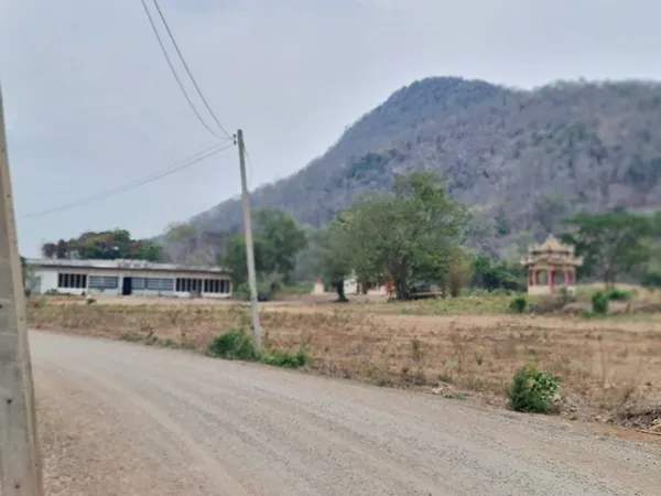 เล็งทรัพย์ดีเก็งเก็บอนาคต ที่ดินติดภูเขา ต.พระนอน อ.เมือง จ.นครสวรรค์ วิวสวยมากๆๆ 5ไร่เศษ โทร 096-882-1857