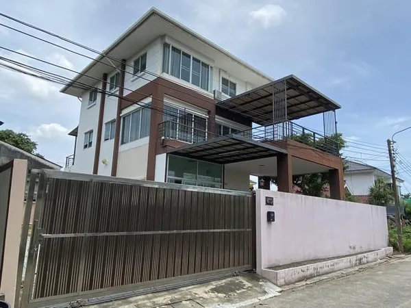 ให้เช่าบ้านเดี่ยว 3 ชั้น 100 ตรว. 400 ตรม. 4 ห้องนอน ประเสริฐมนูกิจ ใกล้ลาดปลาเค้า เลียบด่วน พหลโยธิน เสนานิคม ลาดพร้าว 