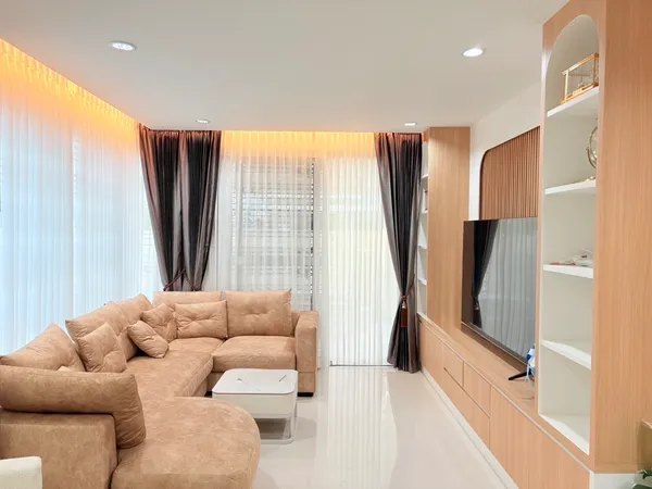 ขายถูกมาก!! บ้านเดี่ยว 2 ชั้น ม.PILLOW 142 แต่งสวย เฟอร์ครบ ทำเลทอง อ.เมืองเชียงใหม่ ใกล้โลตัส เซ็นทรัล 
เมญ่าฯ