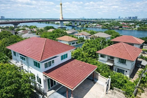 MRTไทรม้า 900ม. รัตนาธิเบศร์ บ้านเดี่ยวหลังมุม 2 ชั้นพร้อมเฟอร์ 3นอน ใกล้รพ.พระนั่งเกล้า 2 น้ำเซ็นทรัล รัตนาธิเบศร์ 1 กม