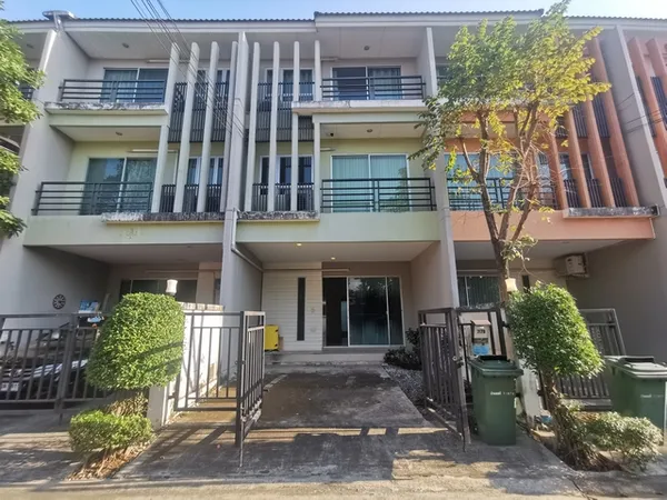 ให้เช่าทาวน์โฮม 3 ชั้น วิสต้า ปาร์ค พระราม 2 ฝั่งทิศเหนือ หน้าบ้านโล่ง ขนาด 22 ตรว. หลังเซ็นทรัลพระราม2