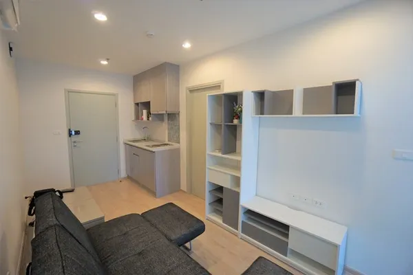 ให้เช่าคอนโด ไอดีโอ สาทร-ท่าพระ ชั้น 12 ขนาด 31 ตร.ม. ห้องใหม่ เฟอร์ครบ วิวสระ พร้อมเข้าอยู่