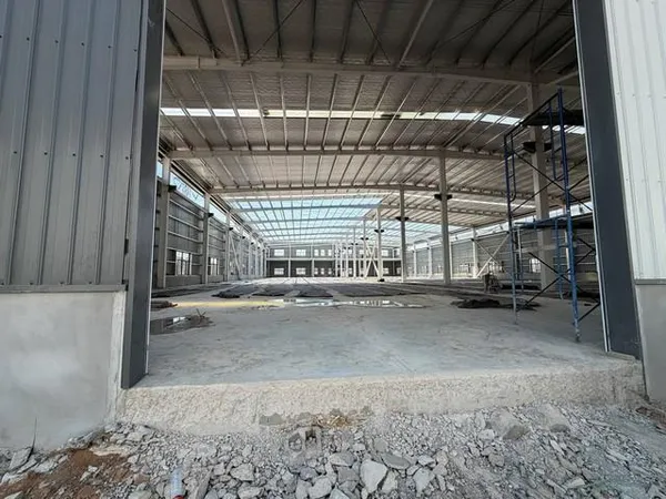 ให้เช่าโรงงานพื้นที่สีม่วงลาย 23ไร่ 17,815ตร.ม มีโรงงานทั้งหมด5แห่งใกล้อมตะซิตี้ศรีราชาชลบุรีขอใบ รง.ได้