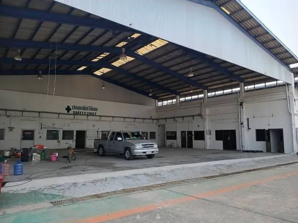 เช่าโกดังติดถนน สีหราชเดโชชัย ตำบลวัดจันทร์ อำเภอเมือง จังหวัดพิษณุโลก