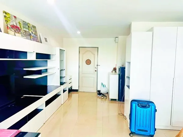 BTSบางนา 600 ม.ให้เช่าคอนโดรีเจ้นท์โฮม 7/1 1 นอน 1 น้ำ ใกล้ไบเทค บางนา 800 ม. ขนาด 41ตร.ม. ตึก A ชั้น 4 เฟอร์นิเจอร์ครบ