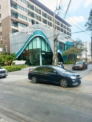 ให้เช่าตึกใหม่2ชั้นoffice for rent 300ตร.ม. ใกล้ม.เกษตรพหลโยธิน34 เติดถนนเมนหลัก