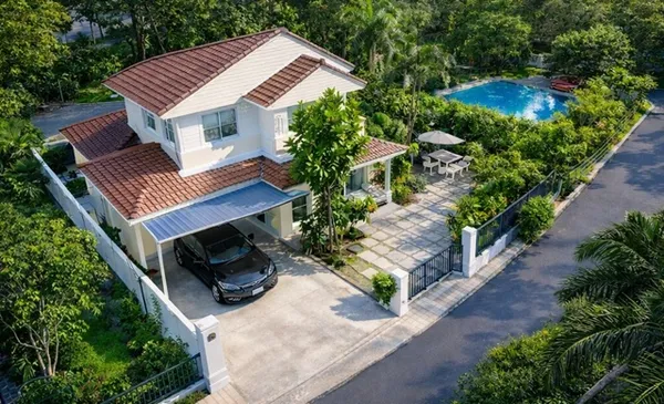 MRT คลองบางไผ่ 900 ม.บ้านเดี่ยวสภาพใหม่ 3 นอน เซ็นทรัลเวสเกต 1 กม. วงแหวน-รัตนาธิเบศร์ 3 น้ำ พฤกษ์ลดา 54 ตร.ว. 160 ตร.ม.