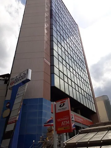 FOR RENT OFFICE อาคารตั้งฮั่วปัก 1BR1ห้องน้ำ 401 sq.wa 15200 thb ราคานี้คุ้มยิ่งกว่าคุ้ม