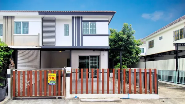 ถูกสุดในย่านนี้!! ทาวน์โฮม 2 ชั้น หลังมุม รีโนเวทใหม่ ม.พฤกษา 82 ประชาอุทิศ ใกล้ห้าง รร.สารสาสน์ 
วงแหวนกาญจนาฯ