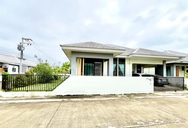 ใกล้เซ็นทรัล โคราช 16กม.บุญถาวร โคราช 2.7กม. บ้านเดี่ยวชั้นเดียวหัวมุม 3 นอน 2 น้ำ 72ตร.ว. 280ตร.ม.โซนจอหอ ใกล้รร.สุรนาร