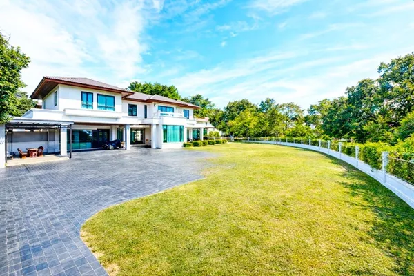 ถูกที่สุด RIS รามคำแหง164 ให้เช่า คฤหาสน์ 5นอน โรงเรียนนานาชาติ ต้อนรับต่างชาติ 6น้ำ 146 ตรว เพอร์เฟคเพลส โลตัสสุขาภิบาล