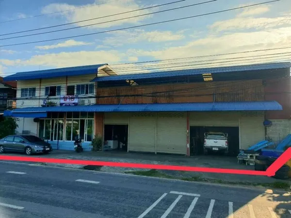 โอกาสทอง! ขายอาคารพาณิชย์ทำเลค้าขาย ติดถนนใหญ่ 4 เลน (เส้นอุบล-อำนาจ)