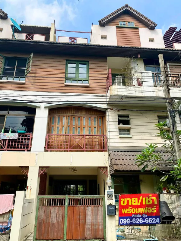 ขาย/ให้เช่า ถูกมาก!! ทาวน์โฮม 4 ชั้น ม.บ้านสวนริมคลองบางมด บิ้วอินไม้สักทั้งหลัง วิวคลอง ใกล้ห้าง ทางด่วนฯ