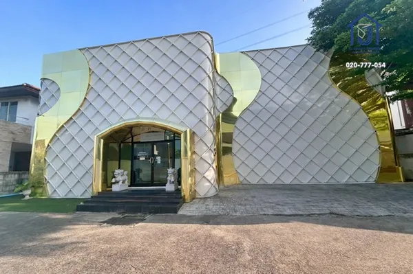 ขายโฮมออฟฟิศ 2 ชั้น 96 ตารางวา  ซอยพัฒนาการ 31/1 ใกล้ทางด่วนศรีรัช ,Airport Rail Link 
