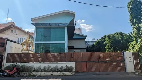 ขายโฮมออฟฟิศ2ชั้น 101 ตร.ว.ใกล้ทางด่วนรามอินทรา ซอยลาดพร้าว 87  ใกล้ CDC ใกล้ เซ็นทรัลอีสวิลล์ เพียง 5
