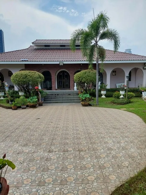 ขายที่ดินพร้อมบ้าน 3 หลัง 359 ตรว. ย่านสุขุมวิท71 ปรีดี 14 ทำเลศักยภาพ ใกล้ทองหล่อ เอกมัย