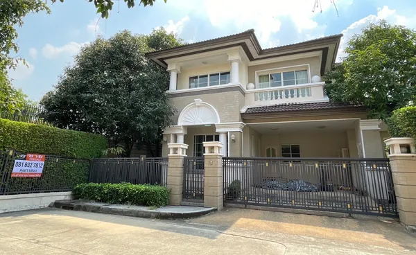 ขาย / ให้เช่า บ้านเดี่ยว 2 ชั้น ม.ลดาวัลย์ รามอินทรา กม.2 แปลงมุม ติดสถานีรถไฟฟ้า ลาดปลาเค้า