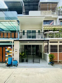 ทาวน์เฮาส์ 3 ชั้น สุขุมวิท 65
