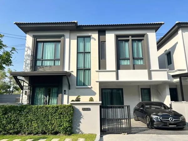 เช่าบ้านแฝด Grande Pleno สุขุมวิท-บางนา หลังใหญ่ 3 นอน 4 น้ำ เฟอร์ครบพร้อมอยู่ ทิศใต้รับลมดี