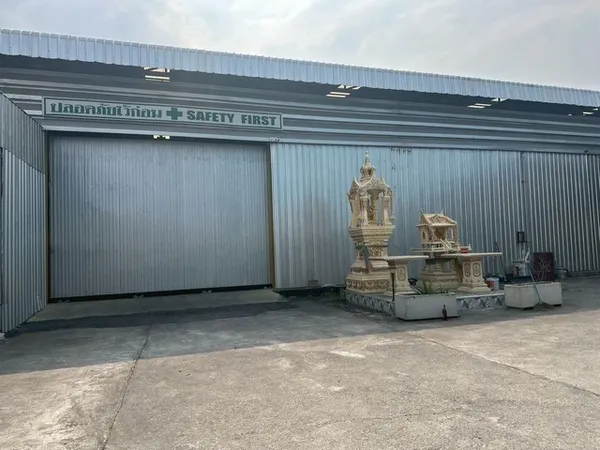 โกดังบ้านบึง-ให้เช่าพิกัด : ตำบลบ้านบึง อำเภอบ้านบึง จังหวัดชลบุรี