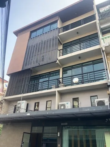 RPJ590อาคารสำนักงาน4ชั้น  มีลิฟต์ขนส่ง ซอยเจริญราษฎร์7  ใกล้ BTS สุรศักดิ์, ใกล้ BRT เจริญราษฎร์ใกล้ เซ็นทรัลพระราม 3, Terminal 21 พระราม 3, โลตัสพระราม