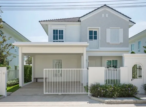 สวนหลังบ้านกว้าง 7 เมตร! เช่าบ้านเดี่ยวชัยพฤกษ์ บางนา กม.15 ตกแต่งครบ ทิศเหนือไม่ร้อน พร้อมอยู่