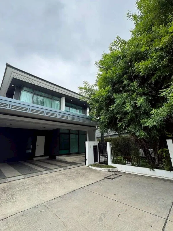 ขายบ้านเดี่ยว 2ชั้น เศรษฐสิริ กรุงเทพกรีฑา Setthasiri Krungthep Kreetha ใกล้ Brighton College ราคาดีทำเลดี ติดต่อผึ้งรติ 0619419639