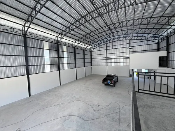 โกดังให้เช่า โกดัง พร้อมออฟฟิศ ลาดกระบัง - อ่อนนุช