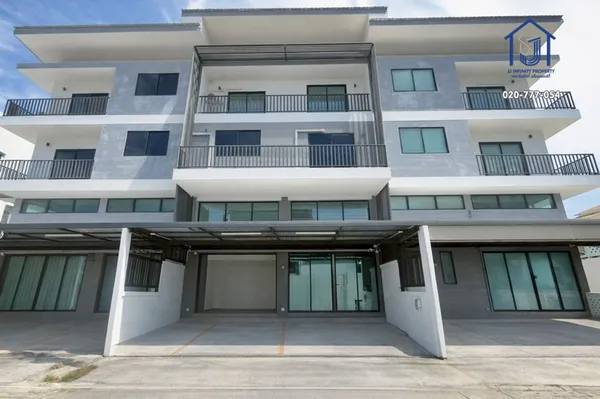 ขายบ้านเดี่ยว 3.5 ชั้น  ซอยสุขุมวิท 50 พร้อมผู้เช่า  ใกล้ BTS อ่อนนุช,ทางด่วนฉลองรัช ด่านสุขุมวิท 50