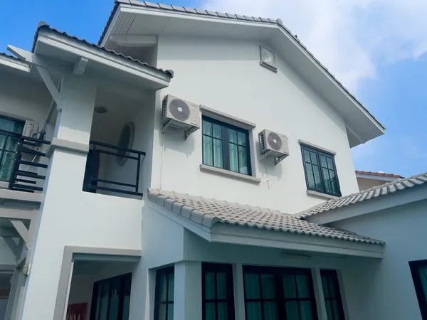 บ้านพูลวิลล่า จอมเทียน ใกล้หาดจอมเทียนเพียง 5 นาที เช่าบ้าน บ้านฟ้าริมหาด จอมเทียน