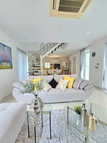 ขายพูลวิลล่าหรูใกล้หาดจอมเทียน จอมเทียนฝั่งทะเล พัทยา อำเภอบางละมุง จังหวัดชลบุรี