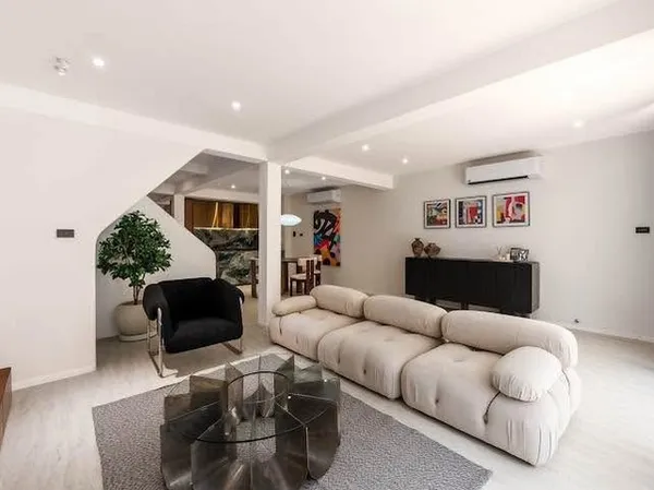 ขายทาวโฮมใกล้ Vanilla Moon, ตึกเอ็มไพร์ ทาวเวอร์ใกล้บีทีเอสเซนหลุยส์ใกล้ โรงเรียนกรุงเทพคริสเตียนวิทยาลัย รีโนเวทใหม่ ตก