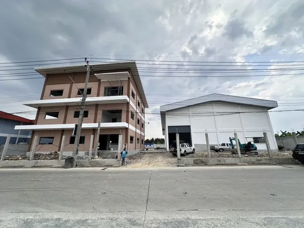 โกดังสร้างใหม่ ย่านสามพราน ไร่ขิง นครปฐม 1700 ตารางเมตร เหมาะสำหรับ ศูนย์กระจายสินค้า, โรงงานผลิต, ศูนย์โลจิสติกส์