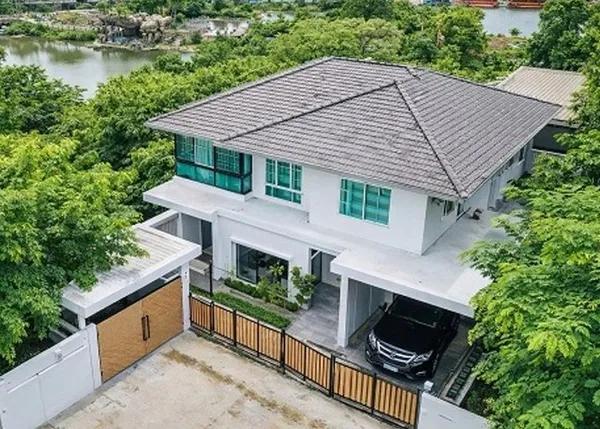 บ้านเดี่ยวให้เช่า Habitia Vent ปัญญาอินทรา5 ห้องนอน 3 ห้องน้ำ เฟอร์นิเจอร์ครบ พร้อมอยู่ ใกล้ ซาฟารี เวิด์ล และแฟชั่น ไอส์แลนด์ (RH1473)