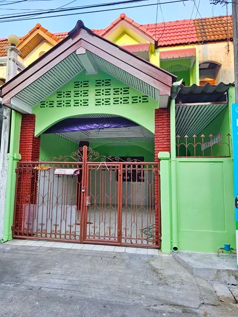 รามคำแหง150-160 Jass Motorway ทาวน์เฮ้าส์ให้เช่า 2 นอน 2 น้ำ ใกล้ตลาดมีนบุรี 1.2 กม.120 ตร.ม. เหมาะอยู่อาศัย หรือทำโฮมออ