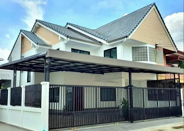 RHT2537ให้เช่าบ้านเดี่ยวบ้านแฝด ย่าน บางรักน้อย – นนทบุรี  ใกล้ MRT ไทรม้า เดินไม่ถึง 1 กม. หมู่บ้านนนทรีปาร์ค ซอยบ้านไทรม้า ถนนบางรักน้อย 16