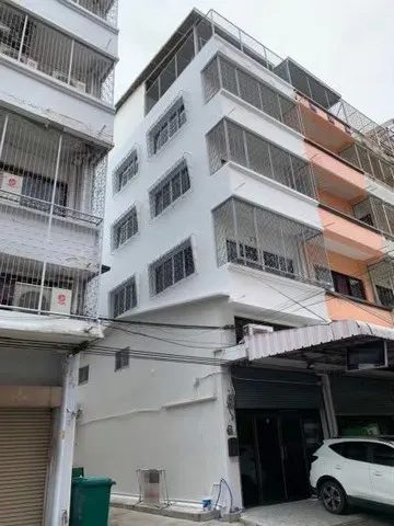 รหัสC7086 ให้เช่าอาคารพาณิชย์ 5ชั้น ย่านถนนเจริญราษฎร์ซอย3 ใกล้ถนนสาทร ถนนสีลม ถนนจันทน์