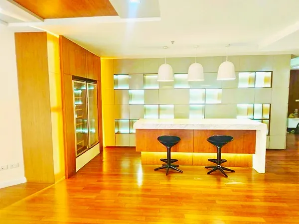 ระดับลักชัวรีหรือโฮมออฟฟิศ MRTพระราม9 500 ม. Penthouse คอนโดหรู 6นอน 5 น้ำ เบลล์ แกรนด์ พระราม 9 ชั้น30 74 ตร.ว. 296ตร.ม