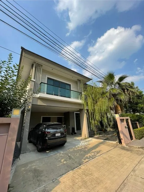 ที่สุดของความพรีเมียม! ขาย/เช่าบ้านหรู The Palm พัฒนาการ 4 นอน 4 น้ำ ห้องแม่บ้าน ใกล้ทองหล่อ-เอกมัย พื้นที่กว้าง 80 ตร.ว.