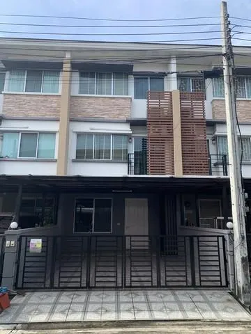 ทำเลดีที่สุด! เช่าทาวน์โฮม 3 ชั้น Town Plus เกษตร-นวมินทร์ หลังบุญถาวร 300 เมตร ใกล้ รร.เลิศหล้า เฟอร์ครบพร้อมเครื่องอบผ้า