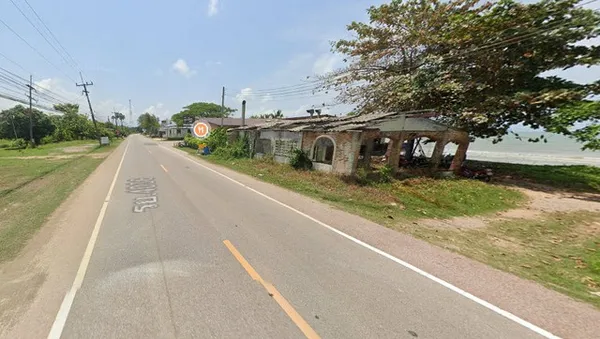 ที่ดิน ที่ดินใกล้ทะเล ท่าใหม่ จันทบุรี 28000000 บาท area 0 ตร.วา 2 งาน 4 Rai ใกล้กับ ห่างชายทะเลเพียงถนนคั่นประมาณ 50 ม.