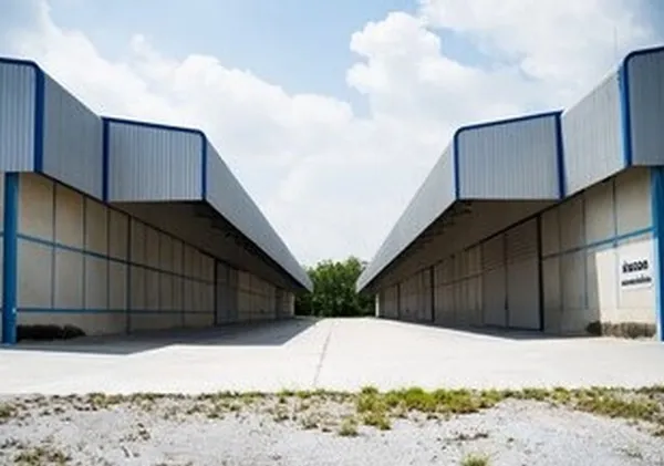 ให้เช่าโกดังหลายขนาดให้เลือก ตั้งแต่ 350 ตรม ถึง 7200 ตารางเมตร อ.พระพุทธบาท จ.สระบุรี เทรลเอร์เข้าใด้