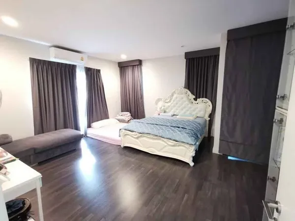 ให้เช่าบ้านเดี่ยว 2ชั้น ใกล้เดอะเซอร์เคิล ราชพฤกษ์ โรงพยาบาลศิริราช หลังมุม ย่านจรัญสนิทวงศ์และปิ่นเกล้า หมู่บ้านเศรษฐศิริ จรัญปิ่นเกล้า 1