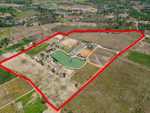 พื้นที่ดิน ที่ดิน หนองหญ้าปล้อง จ.เพชรบุรี ใกล้ โรงเรียนหนองหญ้าปล้องวิทยา 39000000 บาท ขนาดเท่ากับ 27679 ตร.ว. ราคา - ด