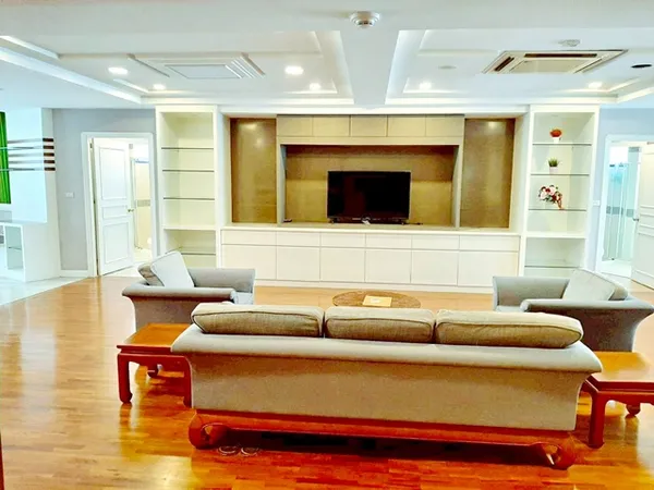 BTS พร้อมพงษ์ 800 ม. ชั้น 34 261 ตร.ม. President Park Sukhumvit 24 Penthouse คอนโดระดับลักชัวรี 3 นอน 4 น้ำ ใกล้