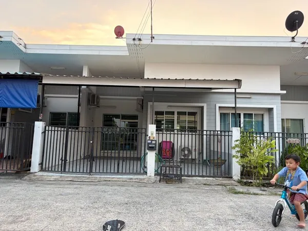 ขายทาวน์โฮม 1ชั้น หมู่บ้านสบาย ทำเลดี อำเภอบ้านฉาง จังหวัดระยอง