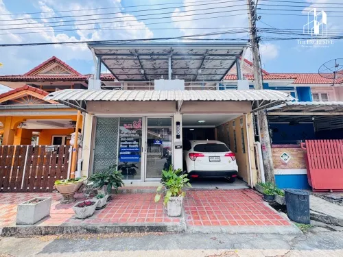 ขายด่วนทาวน์เฮ้าส์ หมู่บ้าน พฤกษา 32 ลำลูกกาคลอง 6 ถนนเมน ต่อรองได้ ราคาถูก