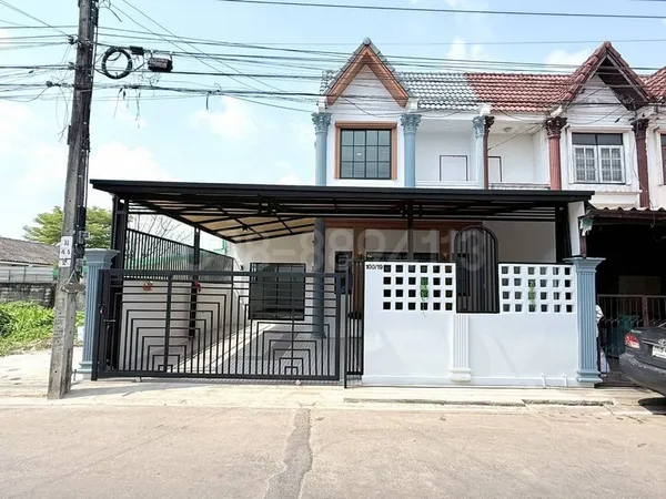 ขายทาวน์เฮ้าส์ 2 ชั้น หลังมุม ม.เหมชาติ ซ.เลียบวารี 59 ถ.เลียบวารี ทำเลดี เนื้อที่ 32 ตรว 3นอน 2น้ำ