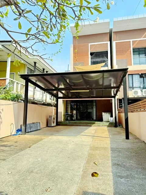 ถ.พระราม 6 กระทรวงการคลัง 400 ม. ทำเลโดดเด่น บิ๊กซี สะพานควาย BTSอารีย์ 750ม. 3 นอน 4 น้ำ 23ตร.ว.280 ตร.ม.3 ชั้น