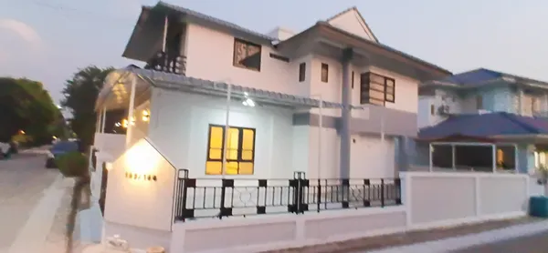 ขายบ้านเดี่ยวสินบดีถนนชัยฤกษ์หลังใหญ่5ห้องนอนแปลงหัวมุมพื้นที่ 51ตร.ว. หลังใหญ่ๆสวนตัวหัวมุมไม่ติด